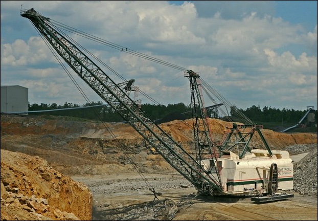 Bucyrus Erie 2570-W Walking Dragline 